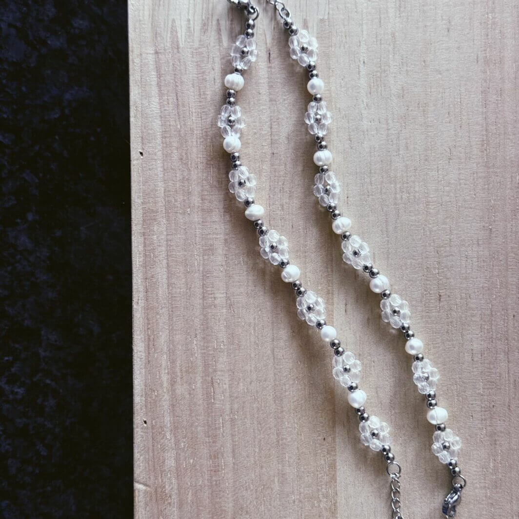 MenaMountain Armband Crystal Flower