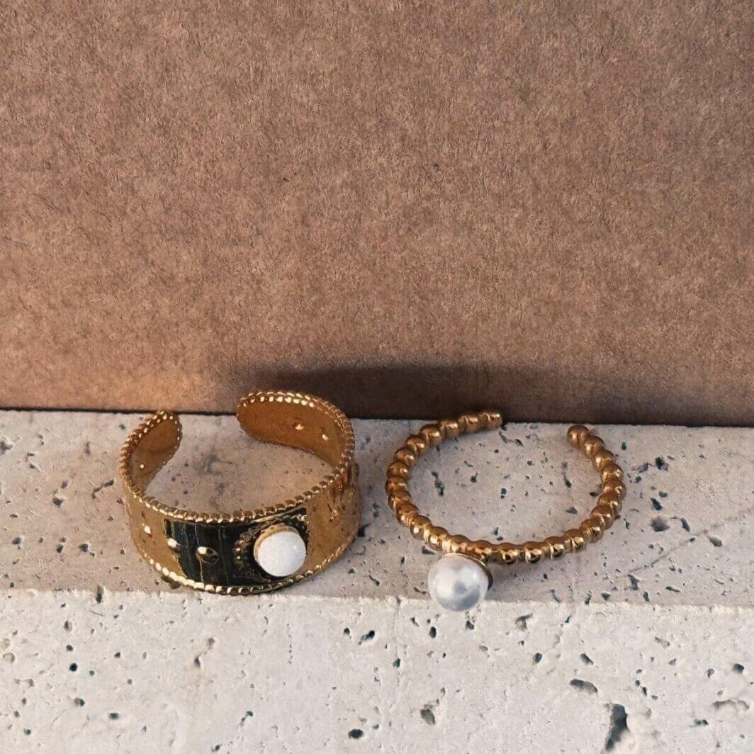 MenaMountain Golden Elegance Set