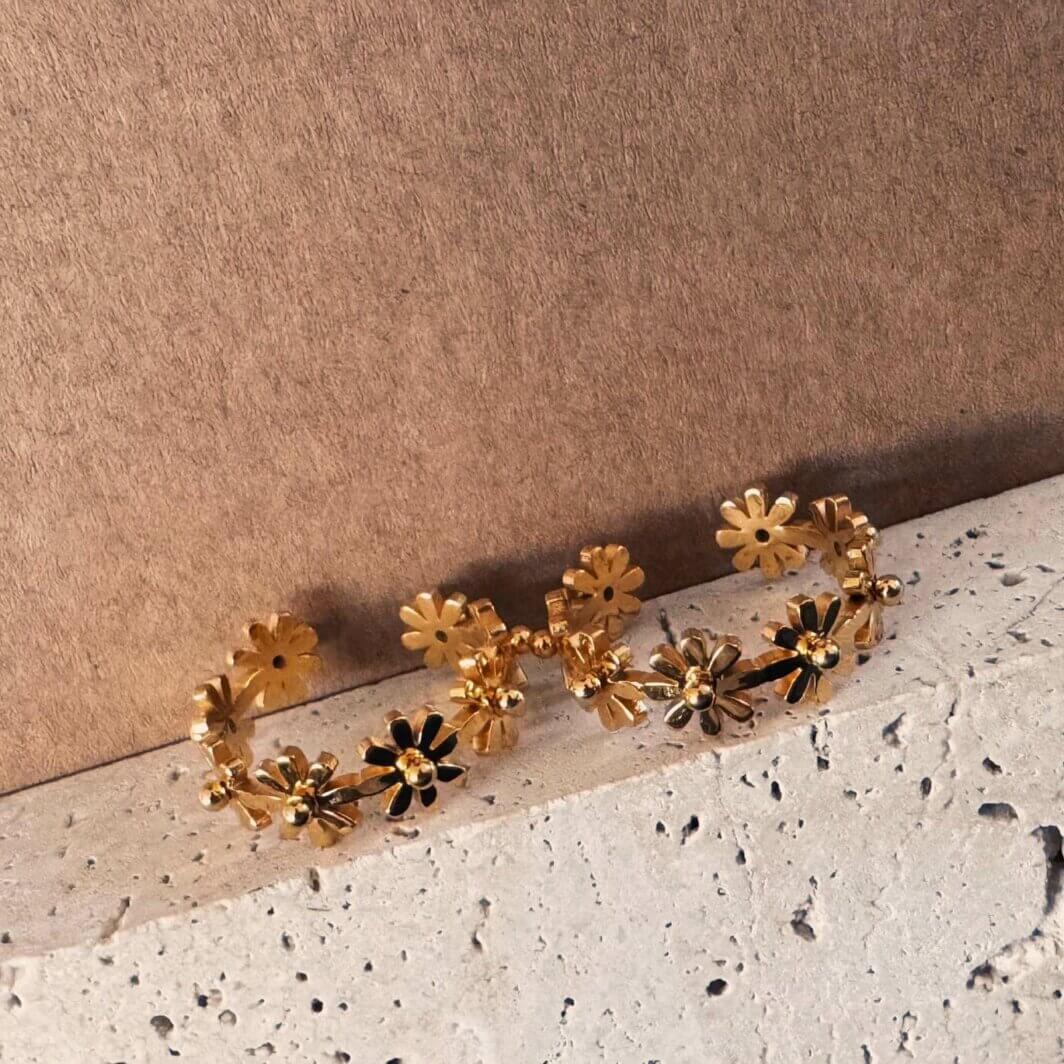 MenaMountain Ring Blumenreigen