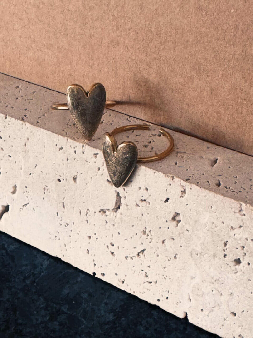 MenaMountain Ring Heart of Gold