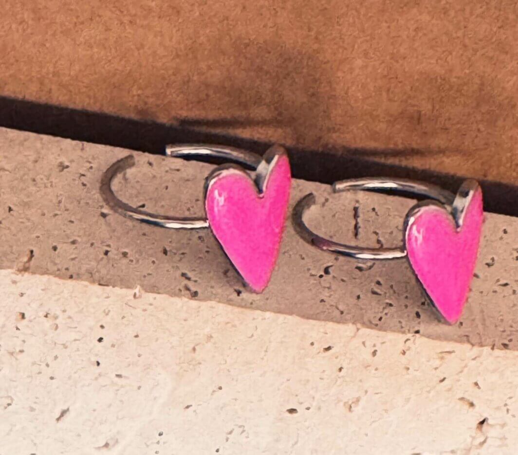MenaMountain Ring HeartGlow