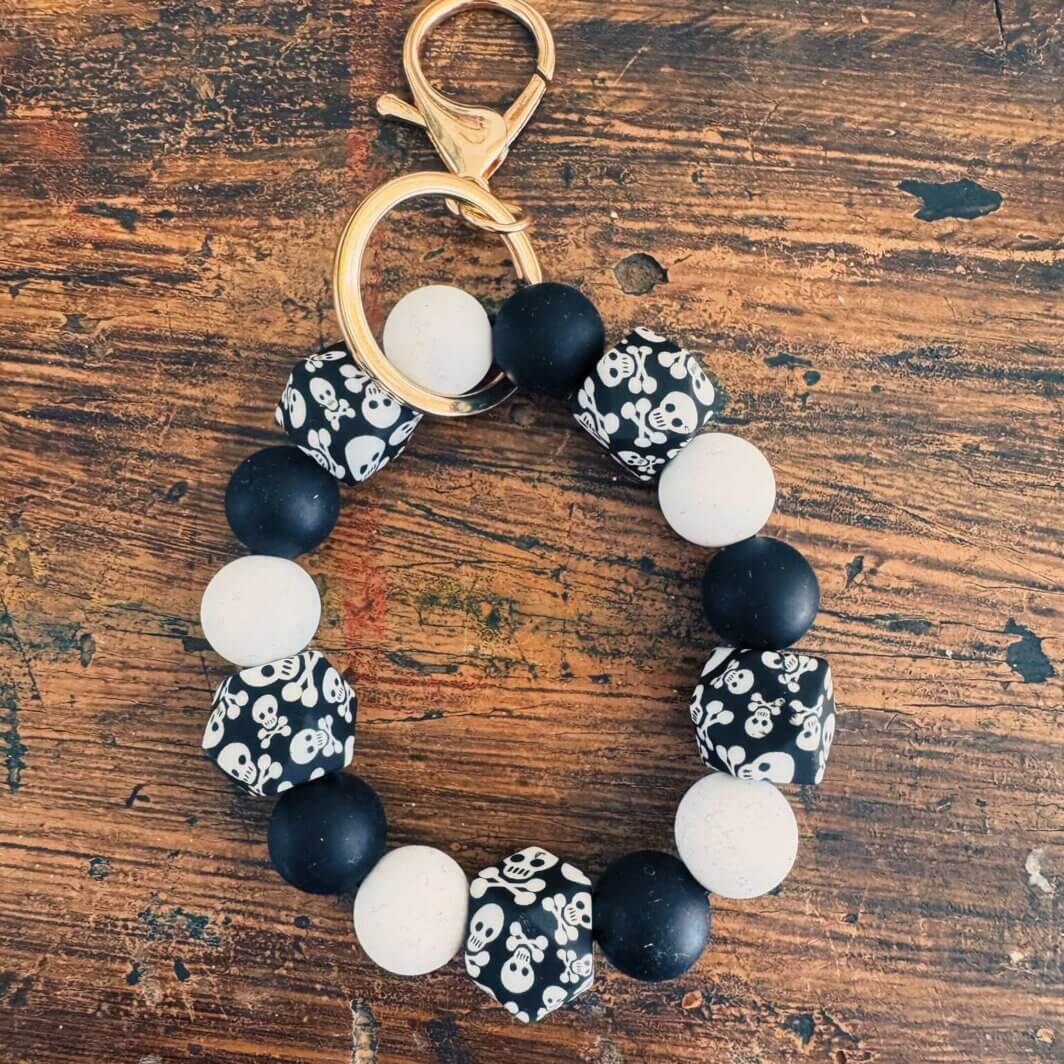 MenaMountain Schlüsselanhänger Skull Charm