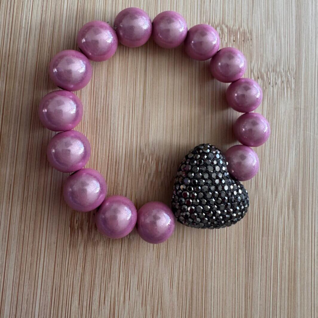 MenaMountain Armband rosa Herz schwarz