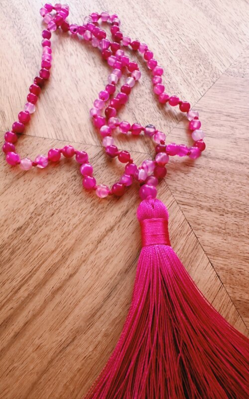 MenaMountain Halskette Mala Malastyle Pinkie Pink Traditionell Sommer Accessoires Quaste