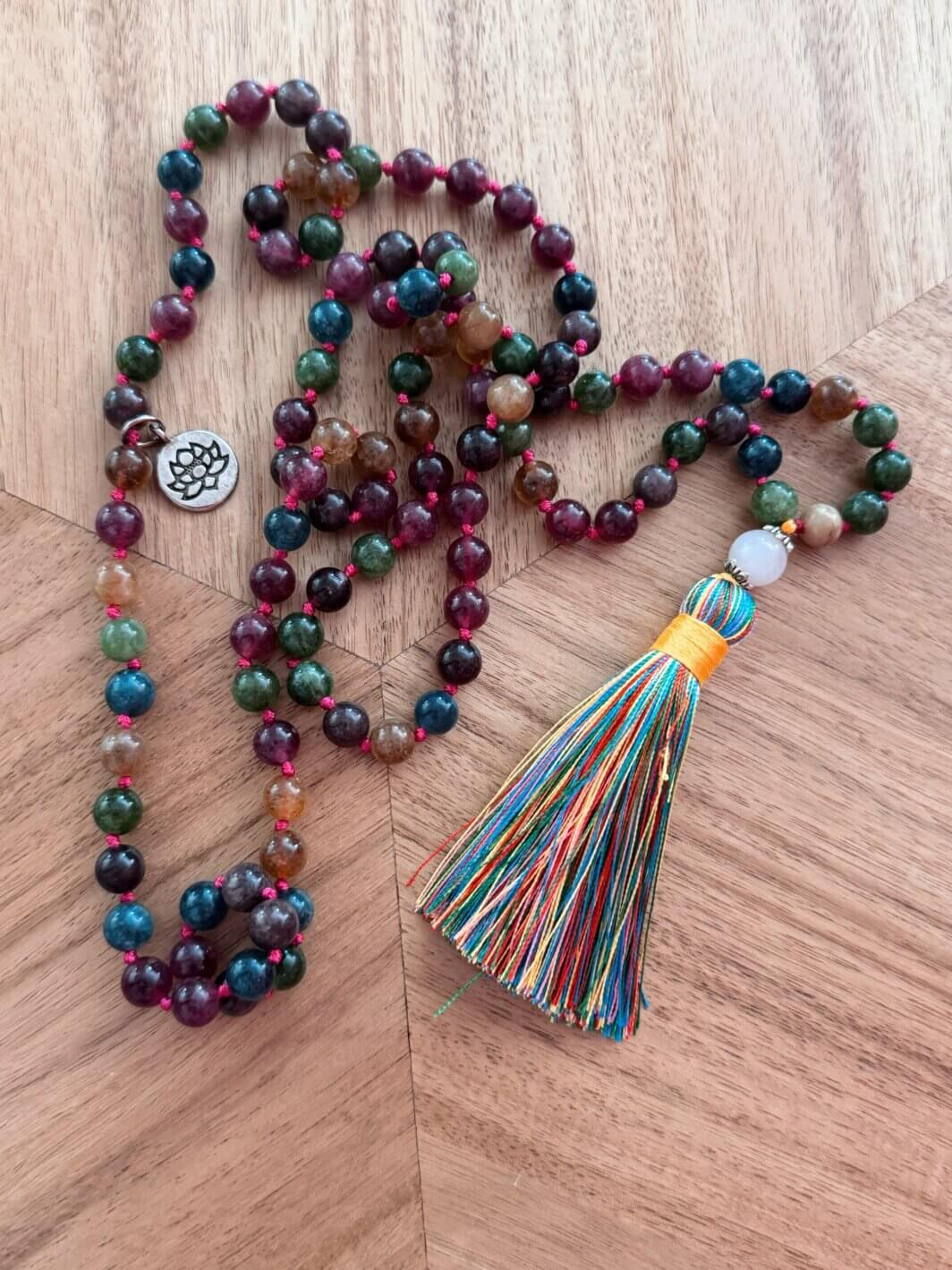 MenaMountain Halskette Malakette Mala bunt Perlen Quaste Sommer Accessoires Schmuck Liebe