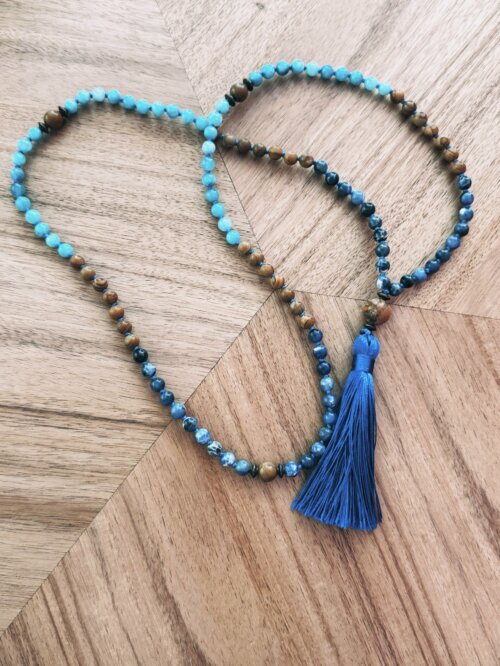MenaMountain Halskette Malastyle Mala Tracht Tradition traditionell blau Accessoires Sommerschmuck Schmuckliebe